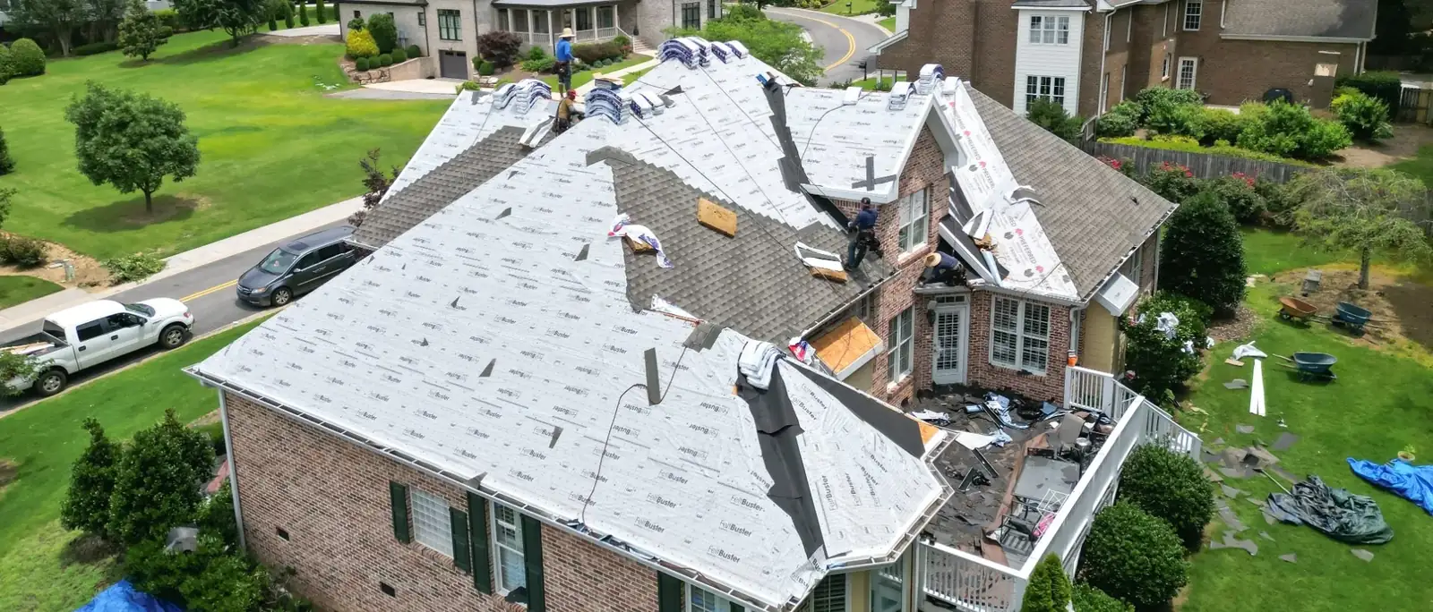 Close-up of GAF Timberline HDZ architectural shingles